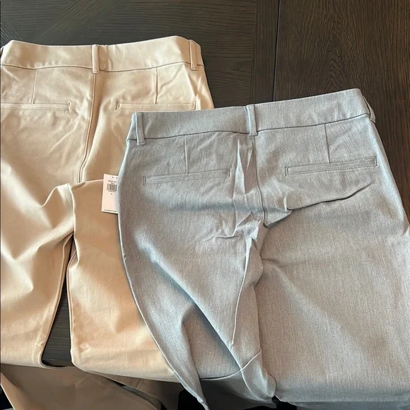 Old Navy Tan and Gray High Rise Pixie Flare size 8 - Picture 3 of 7